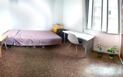 Privatzimmer in der Avinguda del Doctor Waksman, 23, Quatre Carreres, 46006 València, Valencia, Spagna, bild 2 von 10