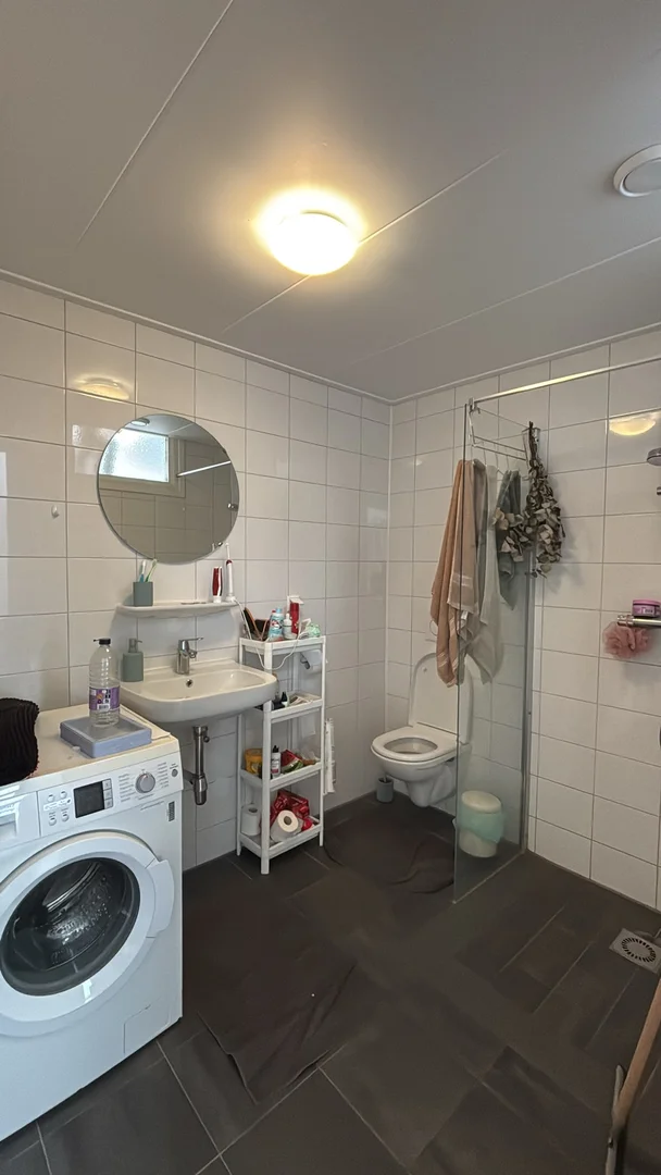 Comfortable and spacious student room in 