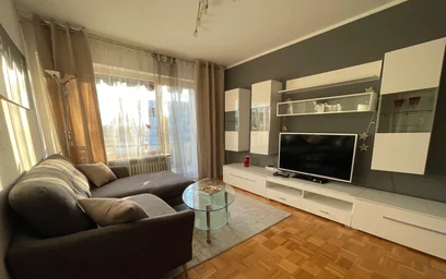 Apartamento inteiro em Niederalmstraße, imagem 2 de 10