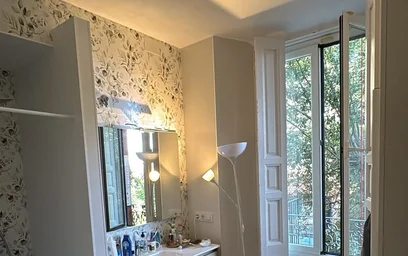 Quarto privado em Calle Martínez Campos 1, imagem 3 de 5