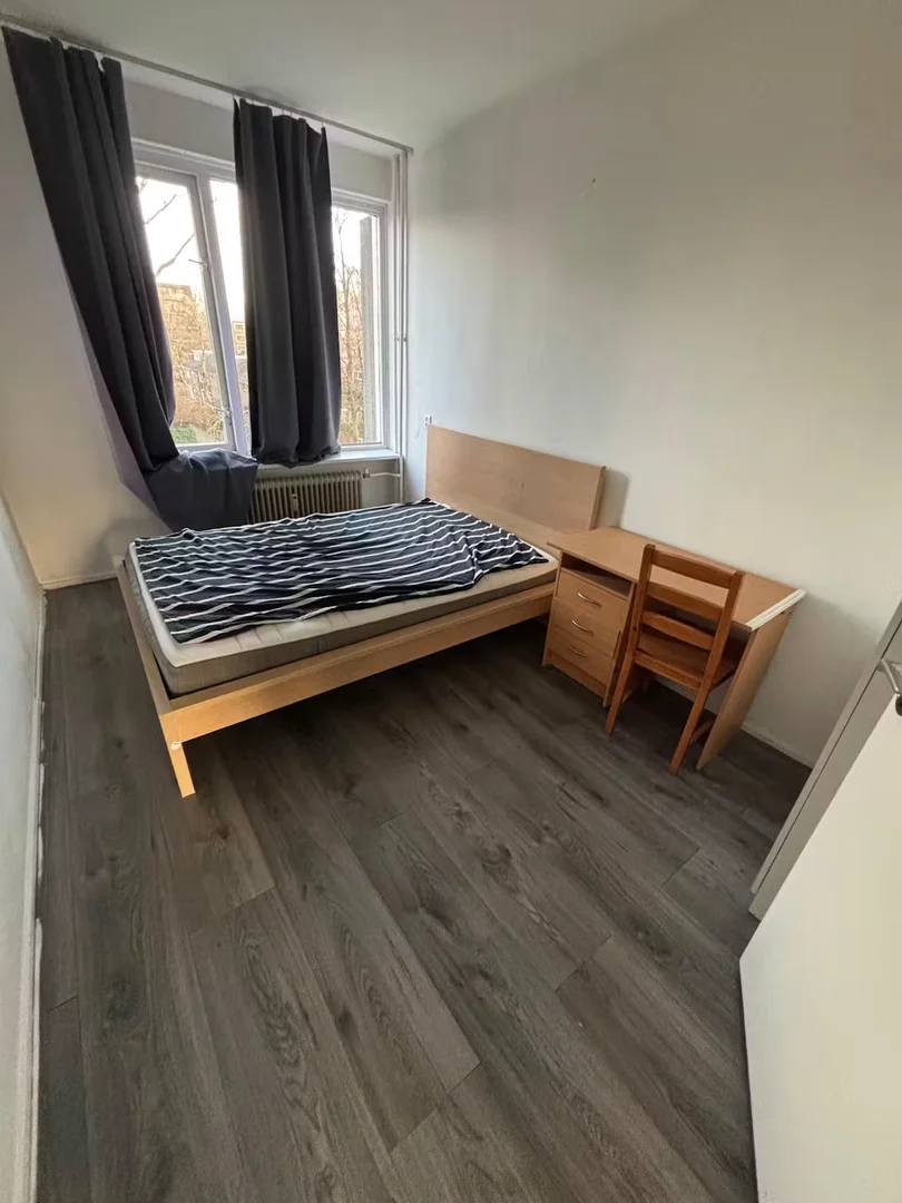 Quarto de estudante funcional perfeito para estudar em