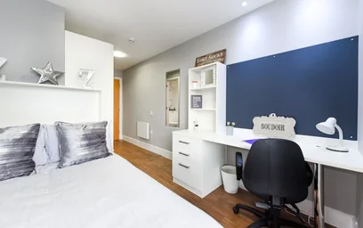 Private room in residence at Crewe St, Chester CH1 3DA, United Kingdom, image 2 of 24