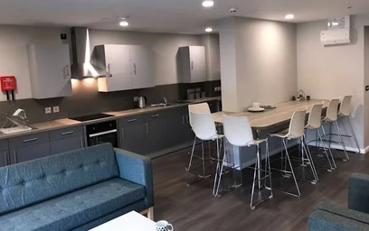 Habitación privada en residencia en 6 Nelson Street, Little Patrick Street, Belfast, BT15 1BH, UK, imagen 18 de 22