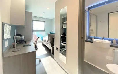 Habitación privada en residencia en 6 Nelson Street, Little Patrick Street, Belfast, BT15 1BH, UK, imagen 16 de 21