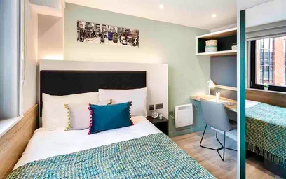 Entire apartment in residence at Beaumont Fee, Lincoln LN1 1UW, United Kingdom, image 23 of 49