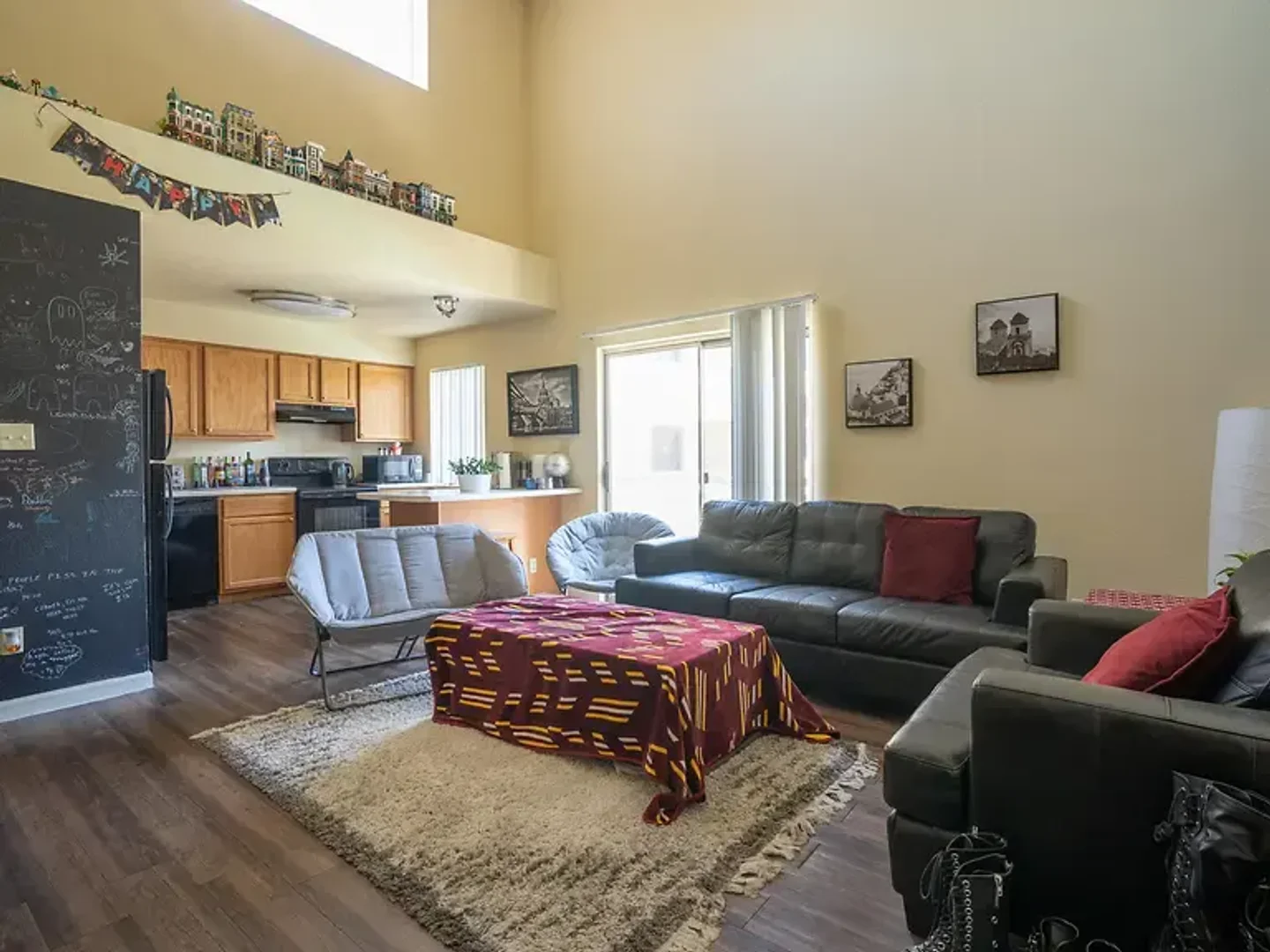 1111 E Apache Blvd, Tempe, AZ 85281 