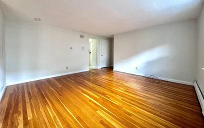 Apartamento inteiro em residência em 16, Vinal St., Unit 3, Brighton, Boston, MA, 02135, imagem 18 de 18