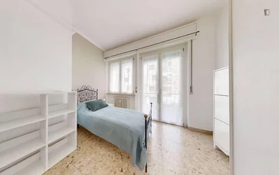 Stanza privata in Via Angelo Butturini, immagine 1 di 9