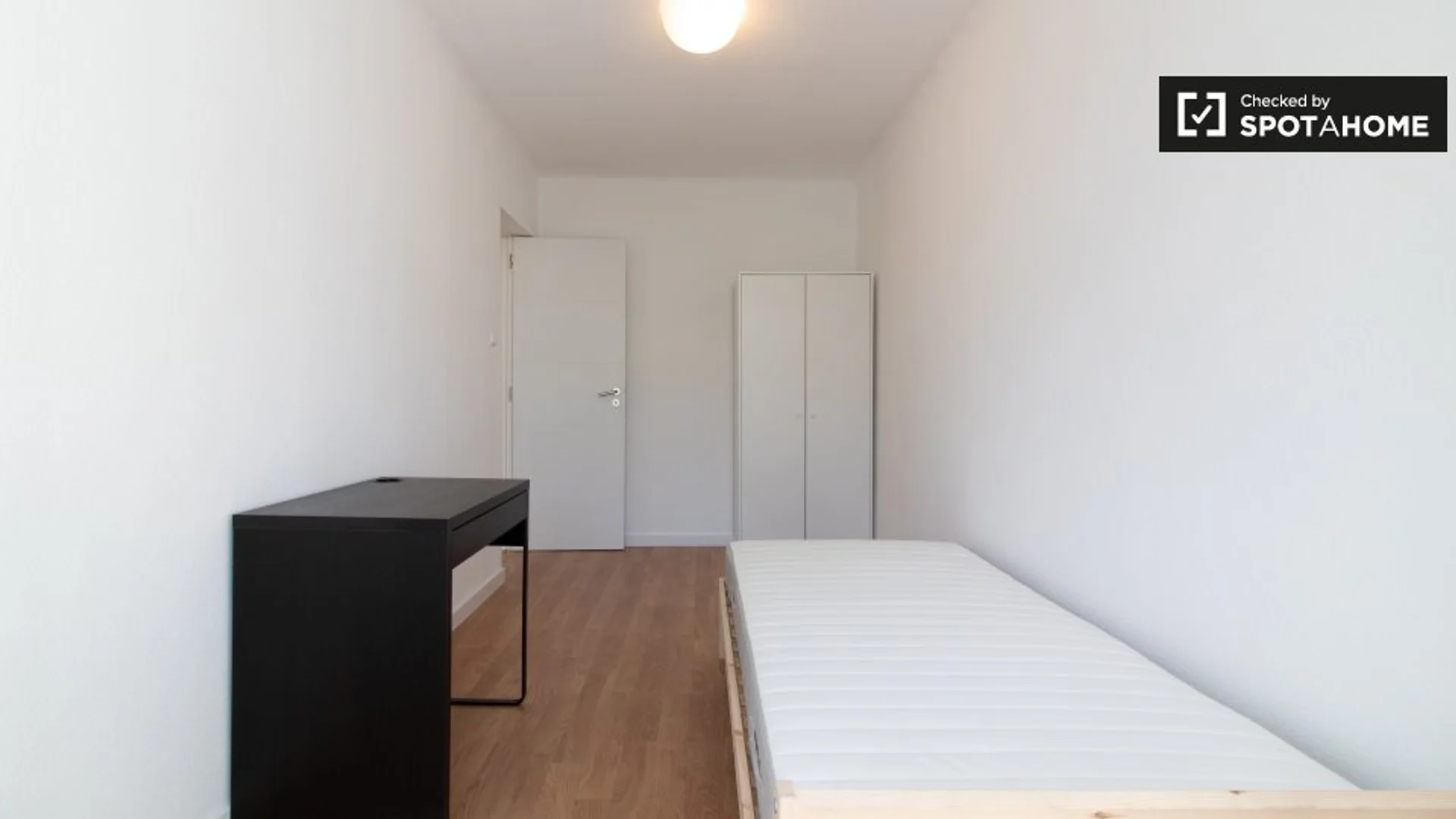 Studentenfreundliches Zimmer in  mit modernen Annehmlichkeiten