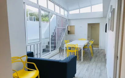 {area} içinde 3 yatak odalı konaklama