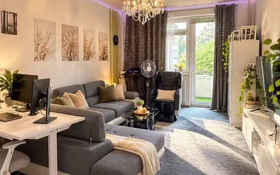 Apartamento moderno e brilhante em {area}