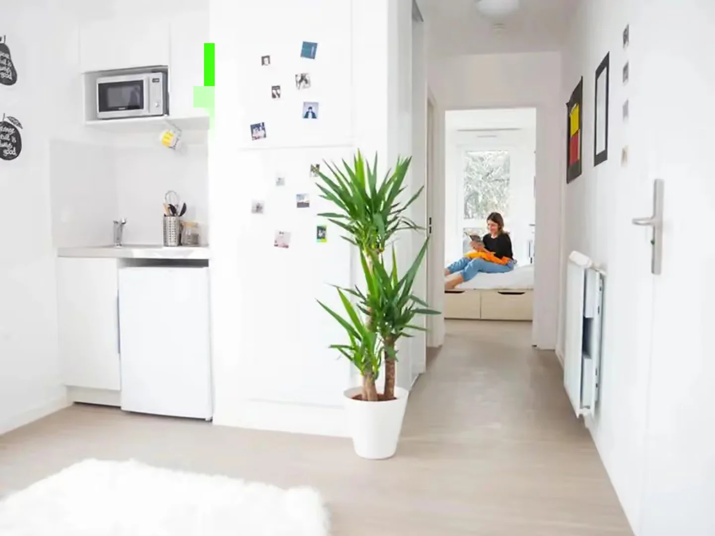 Quarto de estudante confortável e espaçoso em 