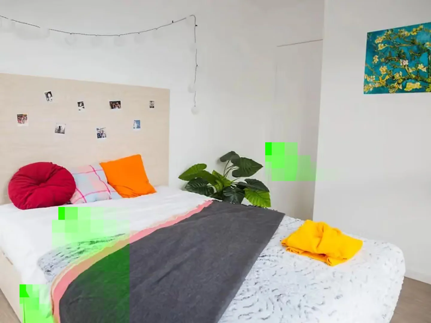 Quarto de estudante em  com área de estudo e instalações partilhadas