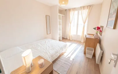 Habitación privada barata en {area}