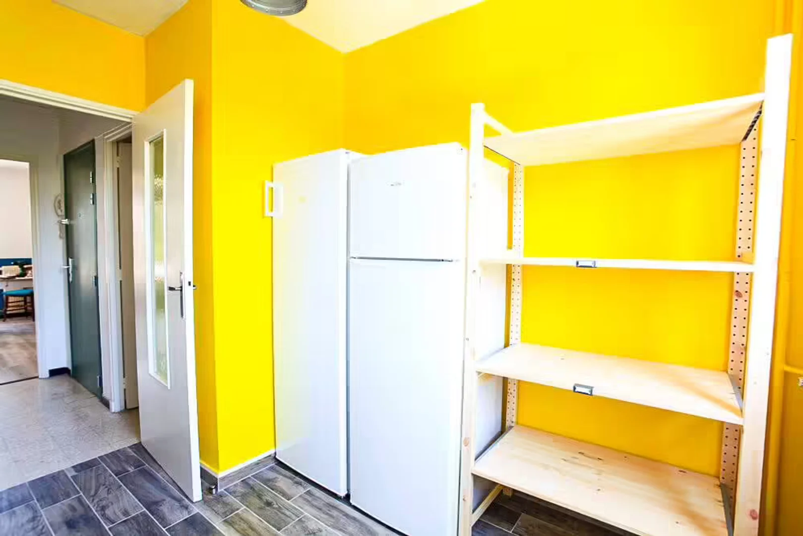 Habitación para estudiantes en  con modernas comodidades