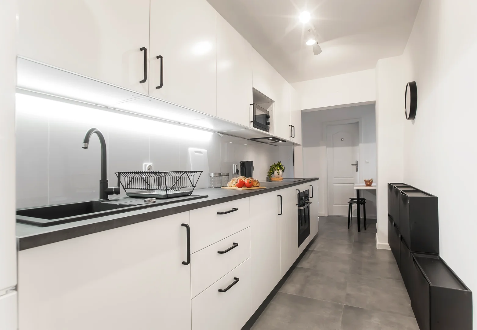 Comfortable and spacious student room in 
