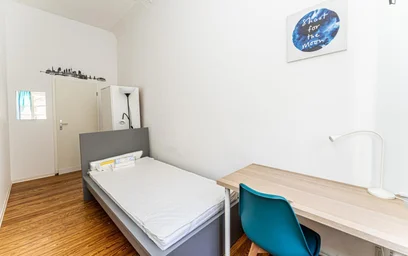 Quarto privado em Gabriel-Max-Str., imagem 13 de 16