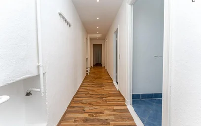 Quarto privado em Gabriel-Max-Str., imagem 10 de 16