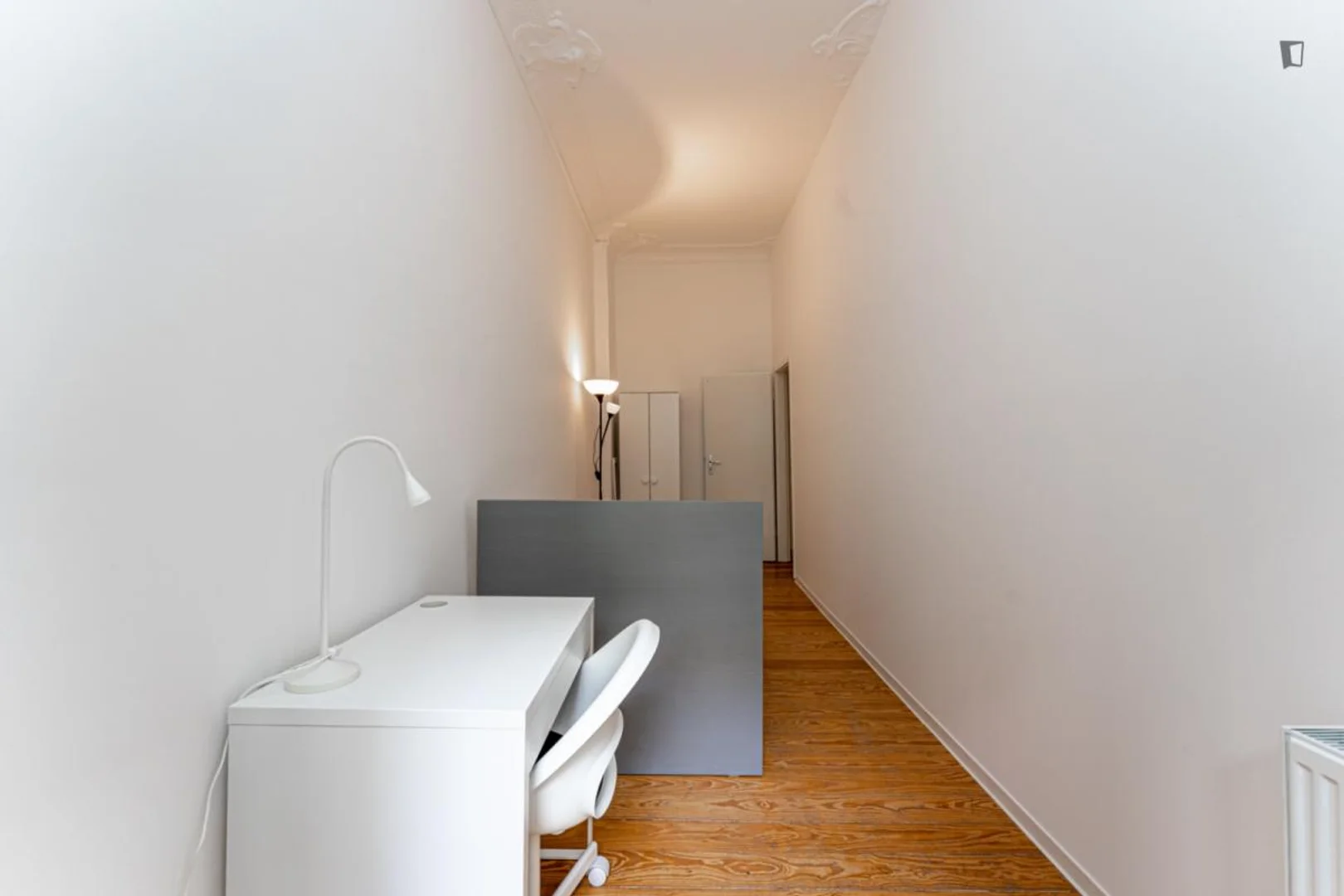 Quarto amigo do estudante em  com comodidades modernas