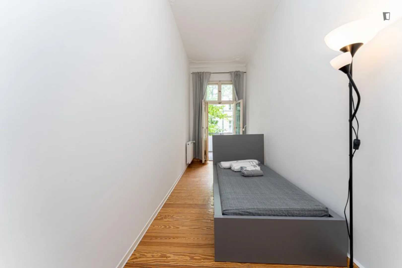 Quarto acolhedor para estudantes disponível em 
