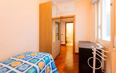 Chambre privée à via Domenico De Dominicis, image 2 de 18