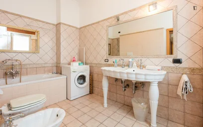 Chambre privée à via Domenico De Dominicis, image 7 de 18