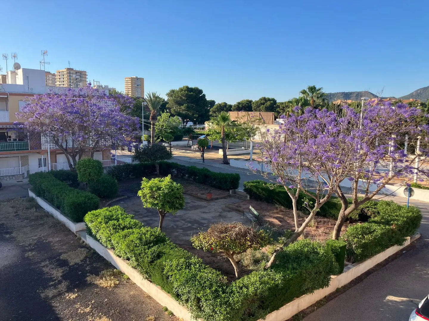 Plaza Islas Bledas, Islas Menores