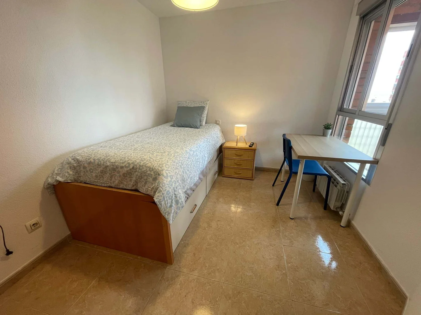 Habitación para estudiantes en  con modernas comodidades
