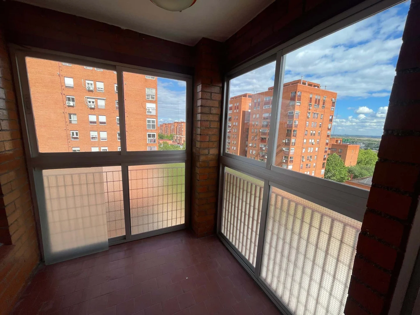 Habitación estudiantil económica con ubicación conveniente en 