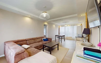Logement entier à 31 Rue Charles Van de Veegaete, 59200 Tourcoing, France, image 2 de 21