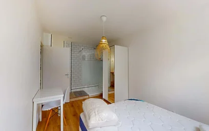 Private room at 104 Av. Debourg, 69007 Lyon, France, image 2 of 17