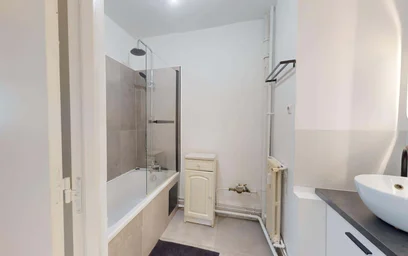 Private room at 104 Av. Debourg, 69007 Lyon, France, image 14 of 17