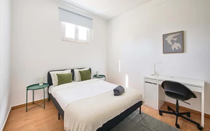 Private room at R. João de Menezes 8, 1900-004 Lisboa, Portogallo, image 2 of 43