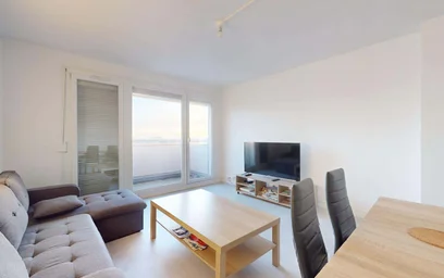 Habitación privada en 6 Rue Massenet, 80080 Amiens, France, imagen 4 de 19
