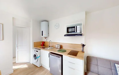 Logement entier à 31 Rue du Grand Chemin, 59100 Roubaix, France, image 2 de 10