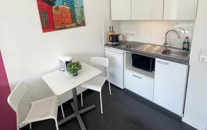 Özel oda konumu Bilker Allee 122, 40217 Düsseldorf, Allemagne, 18 23 görüntüsü