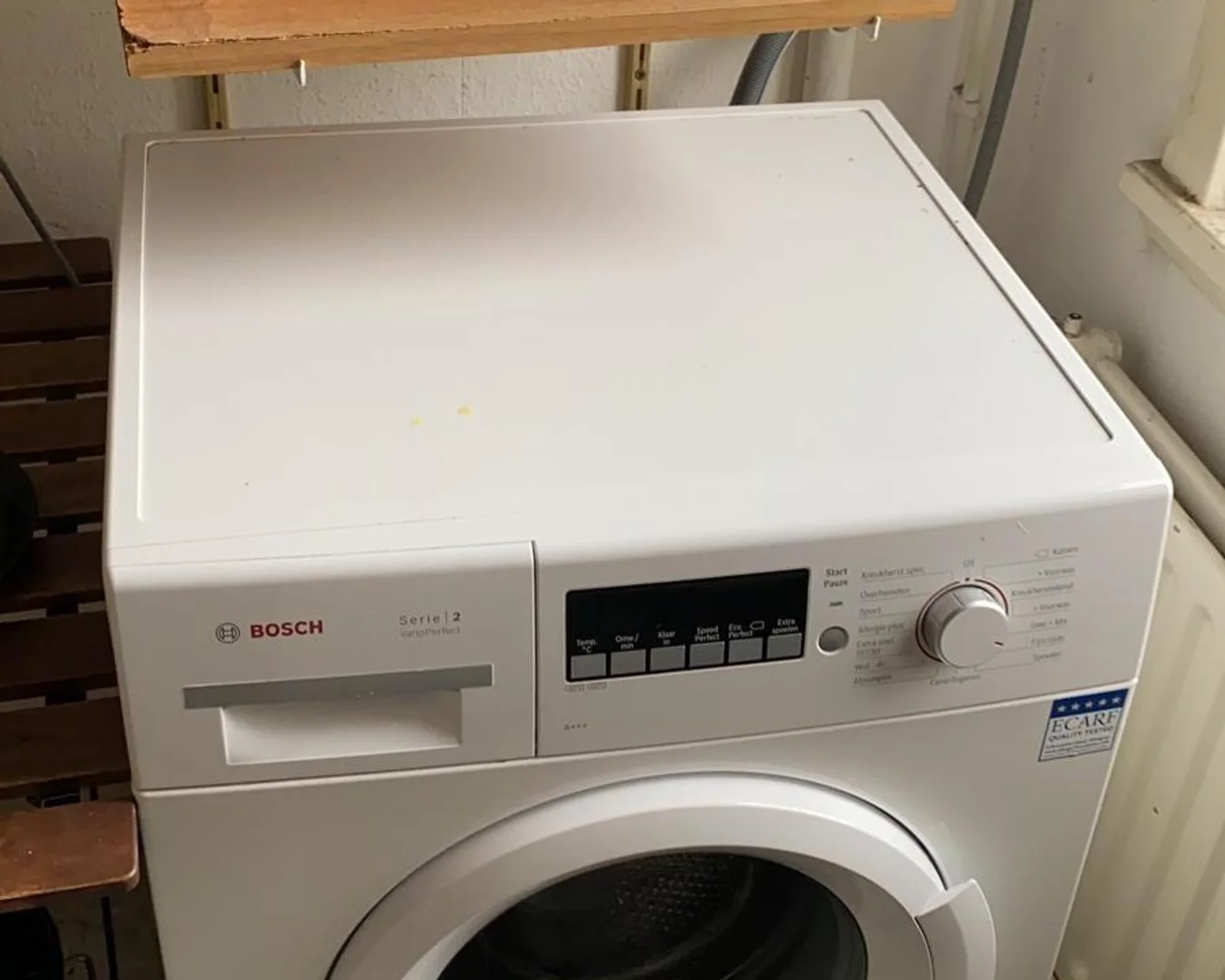 Quarto para alugar em apartamento de estudantes em , totalmente mobilado