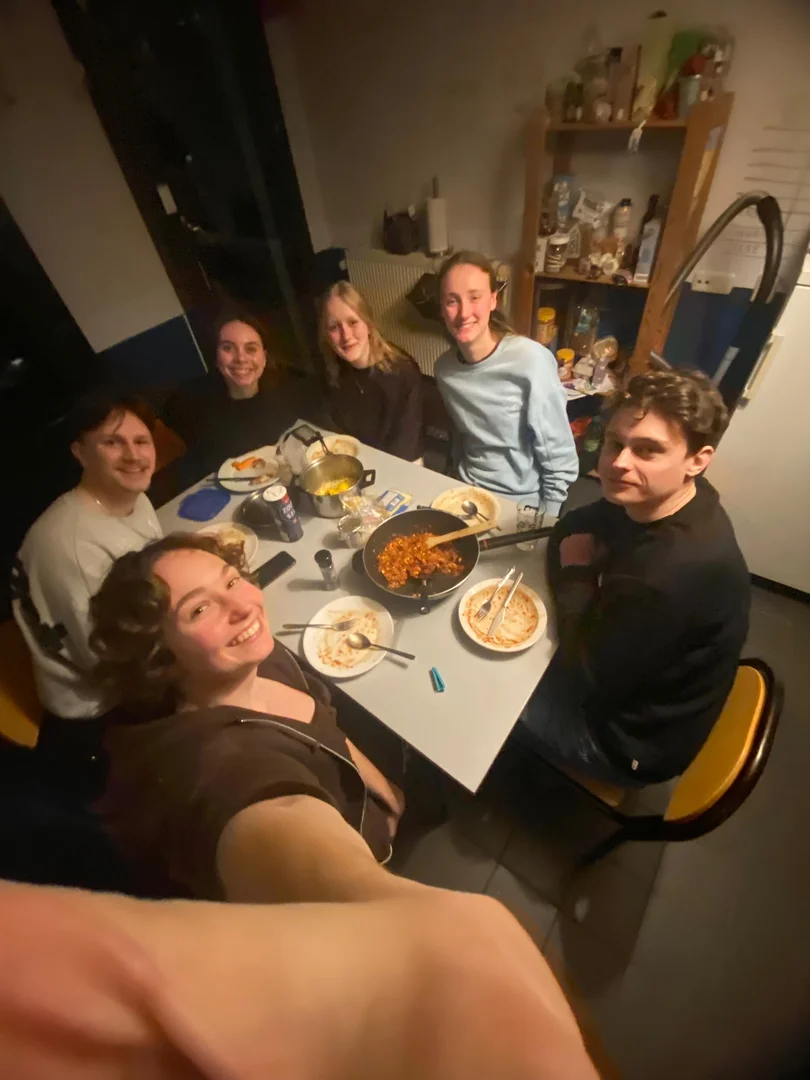 Helles und luftiges Studentenzimmer mit einfachem Zugang zur Universität in 