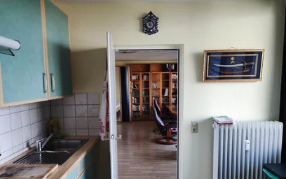 Entire apartment at Oberstraße, image 8 of 19