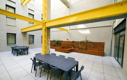 Prywatny pokój w rezydencji Carrer de la Vall d'Uixó, obraz 5 41