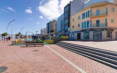 Dairenin tamamı konumu Calle el Salvador 33, 20 21 görüntüsü