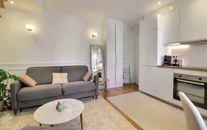 Apartamento inteiro em Rue de Passy, 16th Arrondissement, imagem 5 de 10