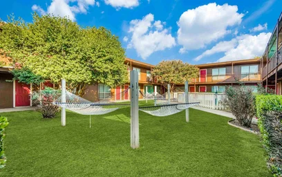 Apartamento inteiro em residência em 911 Bernard Street, Denton, TX 76201, United States, imagem 13 de 13