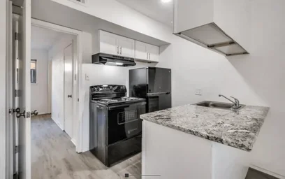 Apartamento inteiro em residência em 911 Bernard Street, Denton, TX 76201, United States, imagem 3 de 13