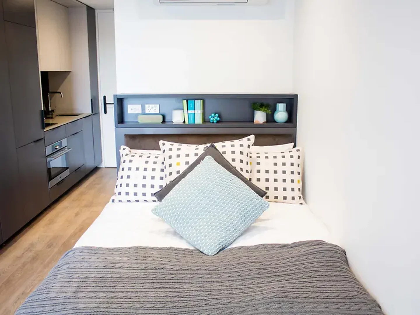 81/85 Barry St, Carlton VIC 3053, Australia