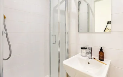 Stanza privata in residence in 78 Rolls Rd, London SE1 5DU, United Kingdom, immagine 10 di 33