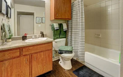 Apartamento inteiro em residência em 2601 W Oak St, Denton, TX 76201, USA, imagem 30 de 30