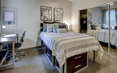 Dairenin tamamı Ikamet yerinde konumu 2125 Franklin Blvd, Eugene, OR 97403, USA, 3 20 görüntüsü