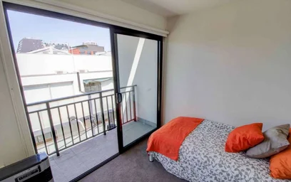 Logement de 2 chambres à {area}