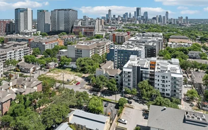 Apartamento inteiro em residência em 1009 W 26th St, Austin, TX 78705, United States, imagem 44 de 44
